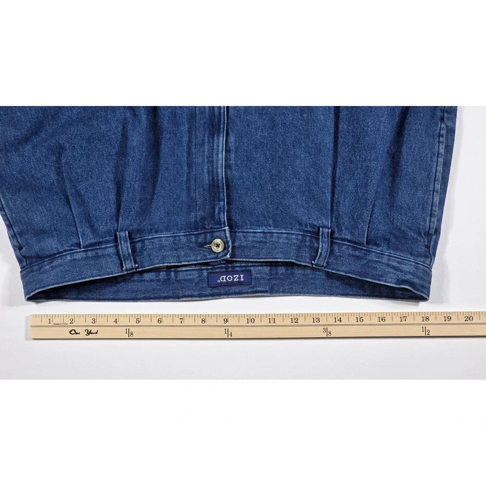 IZOD Men's Pleated Denim Shorts Blue Medium Wash 100% Cotton Size 38